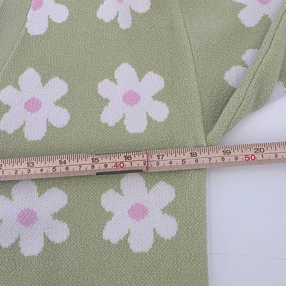 WILLOW & WIND DAISY CARDIGAN WOMENS LARGE GREEN WHITE FLORAL SOFT RAYON HIPPIE - Picture 9 of 12